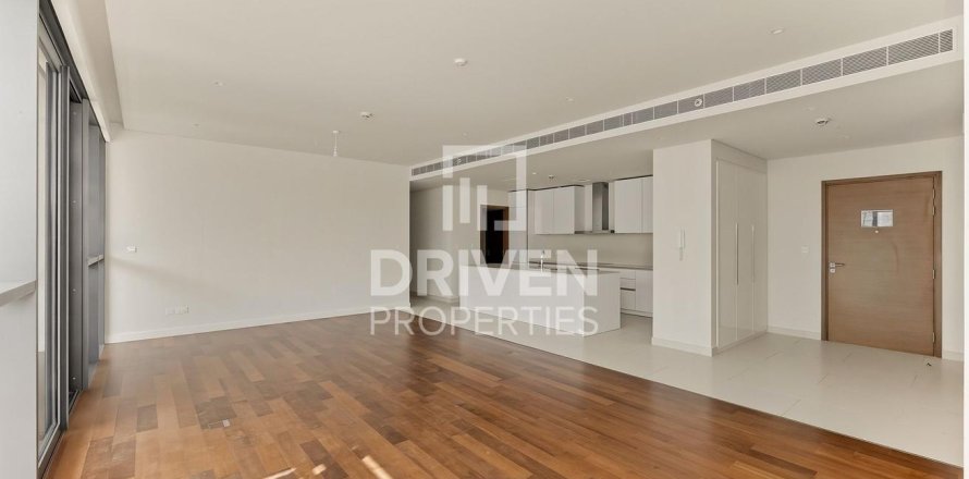 3 bedrooms Apartment in City Walk, UAE No. 202206