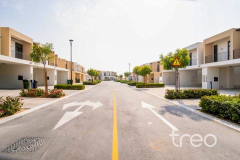 Villa de 4 chambres à Dubai South (Dubai World Central), UAE No. 183104 23