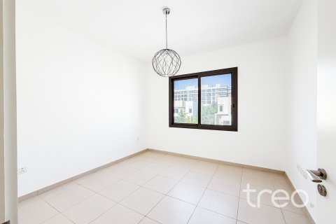 4 bedrooms Townhouse in Noor Townhouses, UAE No. 183106 12