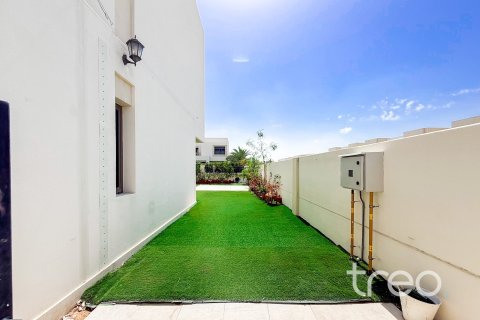 4 bedrooms Townhouse in Noor Townhouses, UAE No. 183106 14