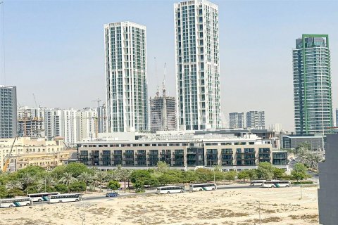 Apartment de 2 dormitorios en District 11, UAE No. 165668 13