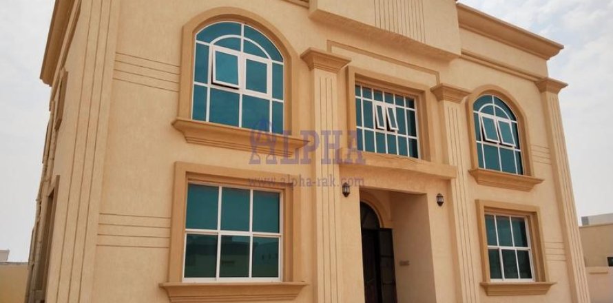 Villa de 5 chambres à Al Riffa, UAE No. 165664