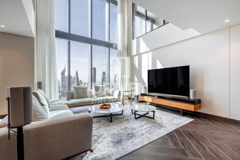 Apartment de 2 dormitorios en Zabeel, UAE No. 84245 3