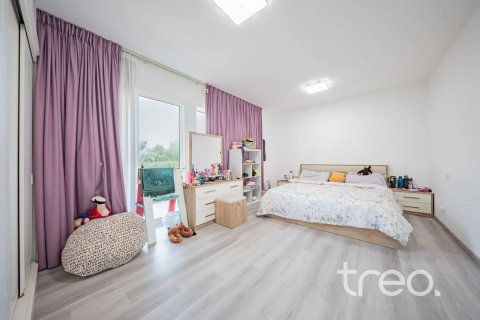 4 bedrooms Villa in Saheel, UAE No. 200910 8