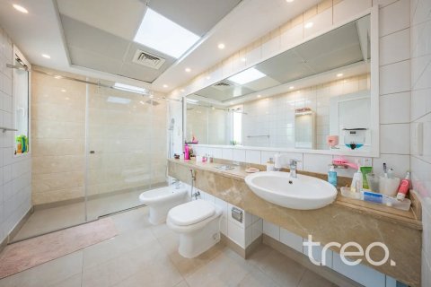 4 bedrooms Villa in Saheel, UAE No. 200910 10