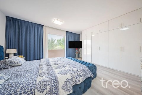 4 bedrooms Villa in Saheel, UAE No. 200910 6