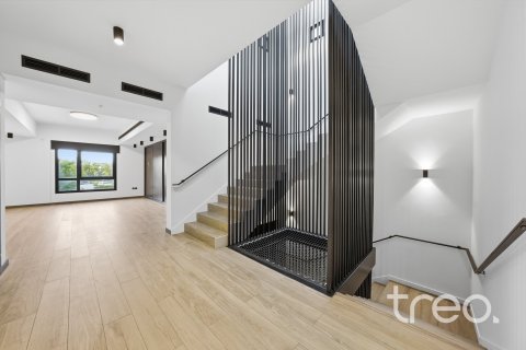 5 bedrooms Villa in The Villa, UAE No. 200912 19