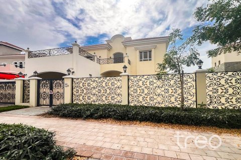 6 bedrooms Villa in Hacienda, UAE No. 200914 31
