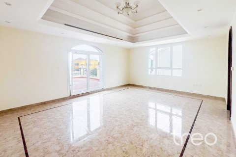 6 bedrooms Villa in Hacienda, UAE No. 200914 17