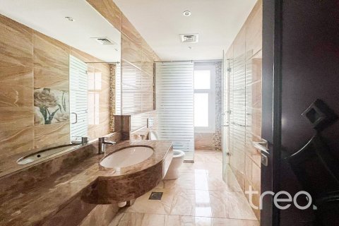 6 bedrooms Villa in Hacienda, UAE No. 200914 4
