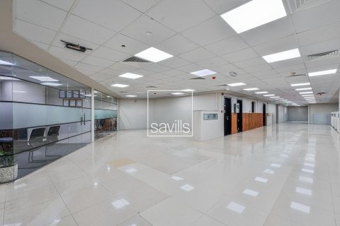 272.95m² Office in Mohamed Bin Zayed City, UAE No. 200915 14