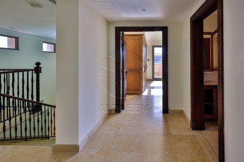4 bedrooms Villa on the Saadiyat Island, UAE No. 90109 13