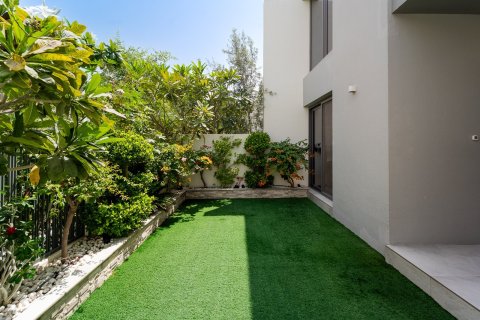 3 bedrooms Townhouse in Tilal Al Ghaf, UAE No. 183292 6