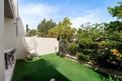 3 bedrooms Townhouse in Tilal Al Ghaf, UAE No. 183292 3
