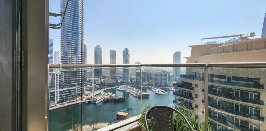 Studio Apartment in Dubai Marina, UAE No. 183290