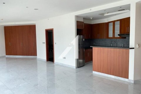 Studio Apartment  No. 115854 5