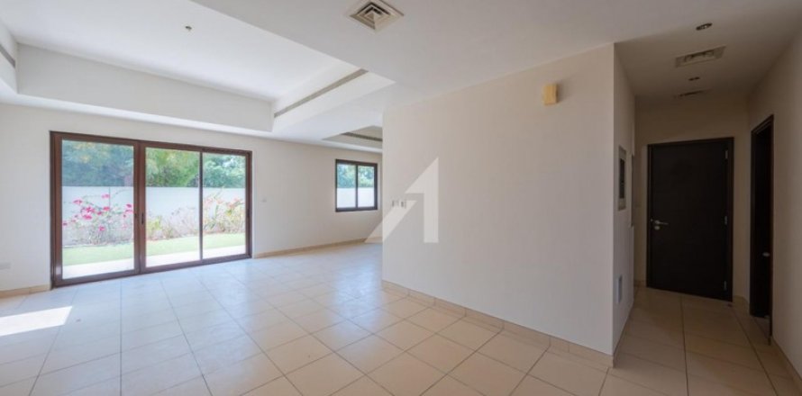 3 bedrooms Villa No. 115852