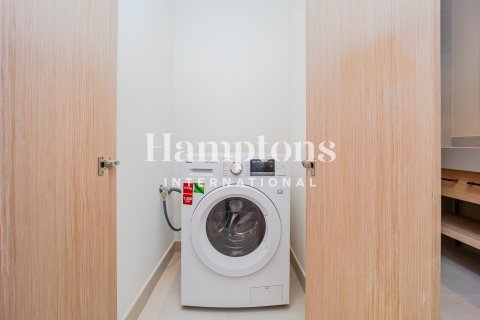 Квартира с 2 спальнями в Даунтаун Дубай (Даунтаун Бурдж Дубай), ОАЭ №141774 6