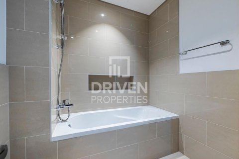 Квартира с 1 спальней в Creekside 18, ОАЭ №188691 12