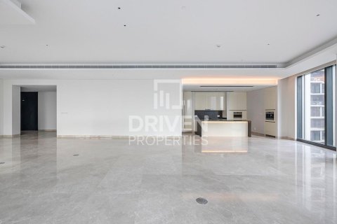 Apartment de 4 dormitorios en Opera District, UAE No. 188692 3