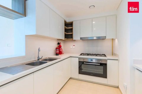 Квартира с 3 спальнями №120381 3