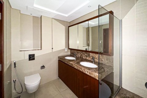 Appartement de 2 chambres à The Hills, UAE No. 208795 11