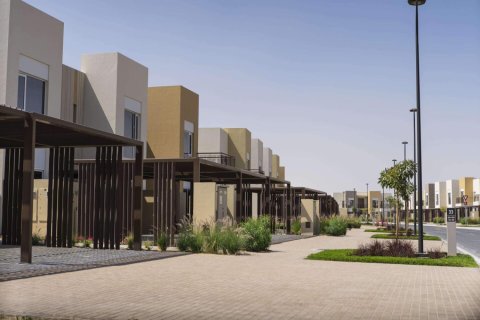 3 غرف نوم تاون هاوس في EMAAR South, الإمارات العربية المتحدة رقم 165403 17