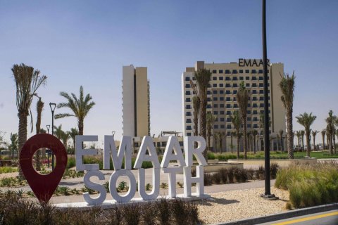 3 غرف نوم تاون هاوس في EMAAR South, الإمارات العربية المتحدة رقم 165403 4