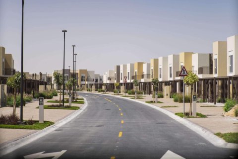 3 غرف نوم تاون هاوس في EMAAR South, الإمارات العربية المتحدة رقم 165403 14