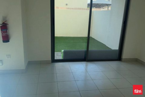 Villa de 4 dormitorios en Dubai, UAE No. 163854 6