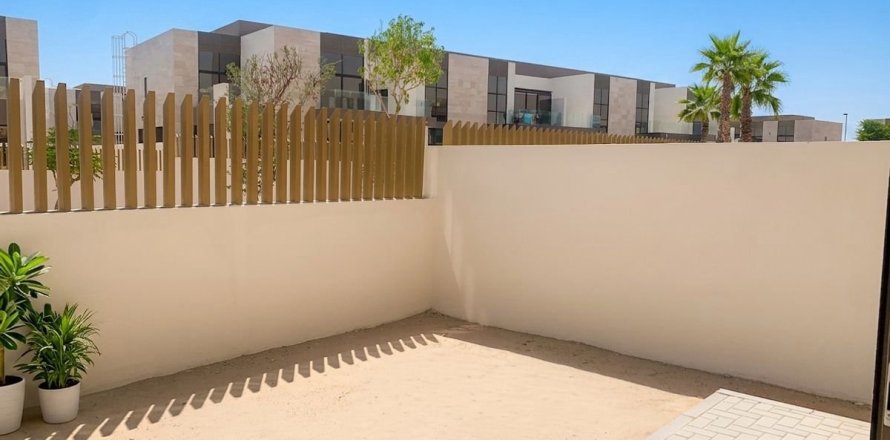 Townhouse de 4 chambres à Dubai, UAE No. 163853