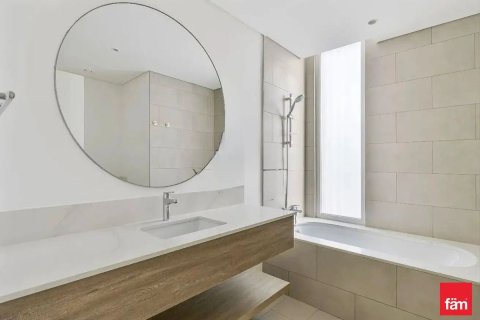 3 bedrooms Villa in Dubai, UAE No. 137404 9