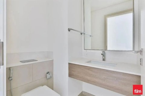 3 bedrooms Villa in Dubai, UAE No. 137404 10