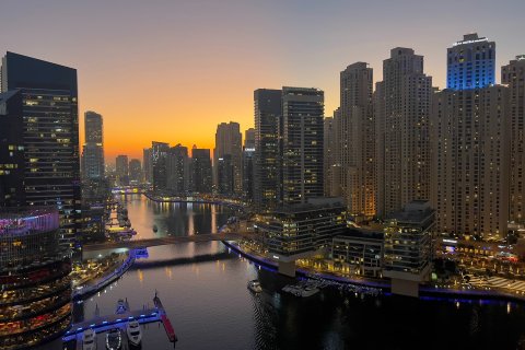 Appartement de 2 chambres à The Address Dubai Marina, UAE No. 151195 11