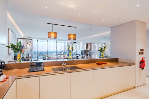 Квартира с 4 спальнями в Джумейра Бич Резиденс, ОАЭ №151200 4