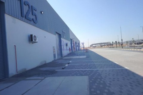 500m² Warehouse in Ras Al Khaimah, UAE No. 136198 18