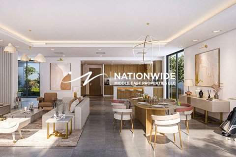 Таунхаус с 3 спальнями в Абу-Даби, ОАЭ №136197 4