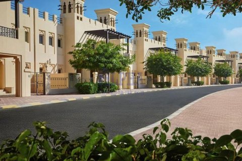 3 bedrooms Townhouse in Al Hamra Village, UAE No. 136199