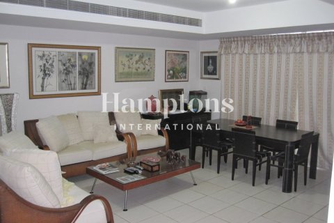 Townhouse de 3 chambres à Springs 6, UAE No. 161524 4