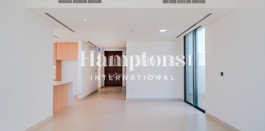 3 bedrooms Villa in Dubai South (Dubai World Central), UAE No. 161523