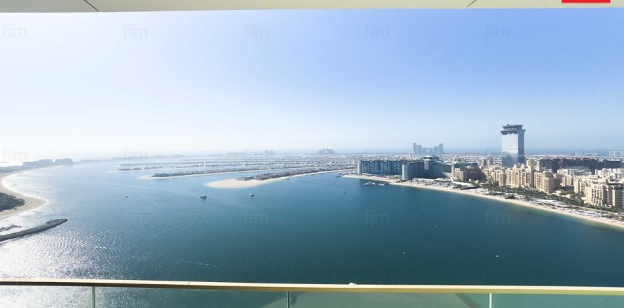 Квартира с 3 спальнями в Dubai Harbour, ОАЭ №186058