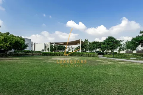 Квартира с 3 спальнями  №125889 30