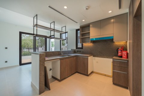 Villa de 4 dormitorios en Tilal Al Ghaf, UAE No. 163028 7