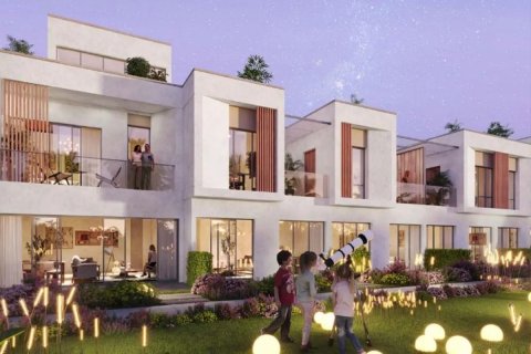 5 bedrooms Townhouse in Dubai, UAE No. 164874 3