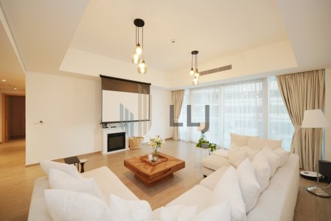 Квартира с 2 спальнями  №131533 2