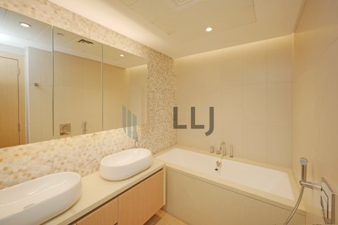 Квартира с 2 спальнями  №131533 16