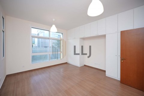 Villa de 4 dormitorios  No. 131534 12