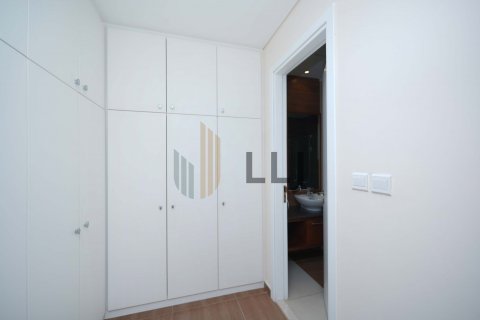 Villa de 4 dormitorios  No. 131534 22