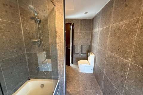 Квартира с 3 спальнями  №131532 13