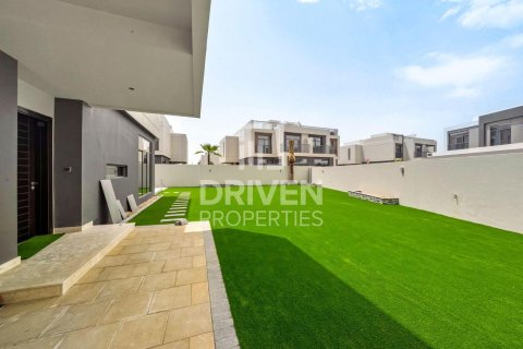 4 bedrooms Villa in The Pulse, UAE No. 193774 11